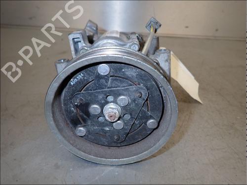 Used AC compressor AC compressor RENAULT CLIO III (BR0/1, CR0/1) 1.2 16V (103 hp) 34031329 34031329