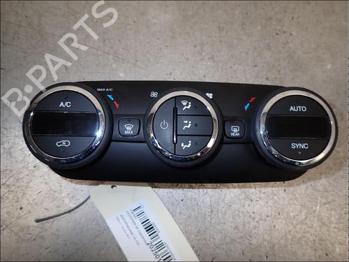 Used Climate control Climate control 34015765 34015765