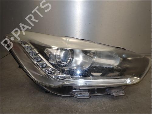 Used Right headlight Right headlight CITROËN DS5 2.0 BlueHDi 180 (180 hp) 34016558 34016558