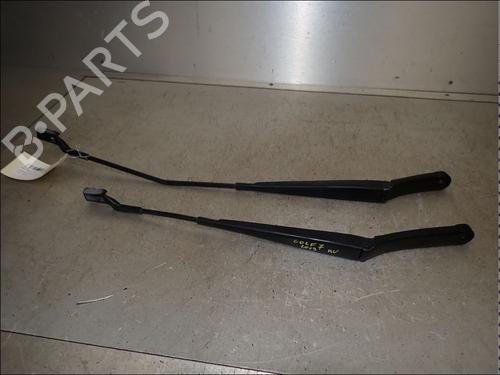 Used Front windshield wiper arm Front windshield wiper arm VW GOLF VII (5G1, BQ1, BE1, BE2) 1.6 TDI (105 hp) 34036267 34036267