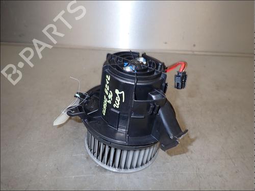 Used Heater blower motor Heater blower motor MERCEDES-BENZ E-CLASS (W212) E 350 CDI 4-matic (212.089) (231 hp) 34030654 34030654