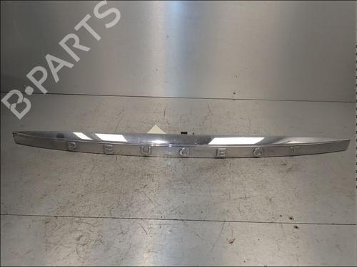 Used Electronic module Electronic module PEUGEOT 407 SW (6E_, 6D_) 2.0 HDi 135 (136 hp) 34017688 34017688