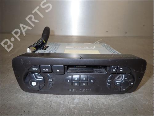Used Radio Radio PEUGEOT 206 Hatchback (2A/C) 1.4 i (75 hp) 34018491 34018491