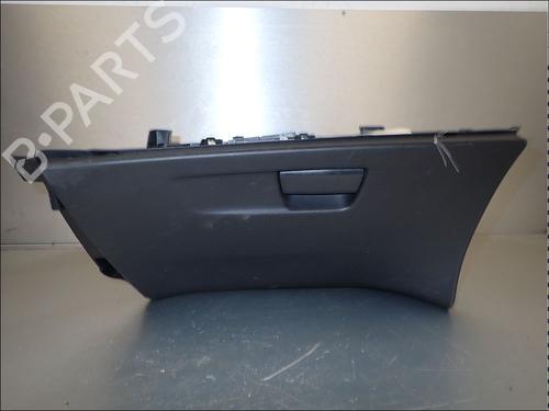 Used Glove box Glove box 34029024 34029024