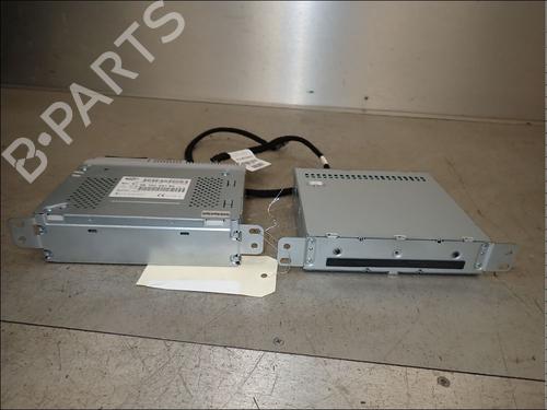 Used Radio Radio 34033645 34033645
