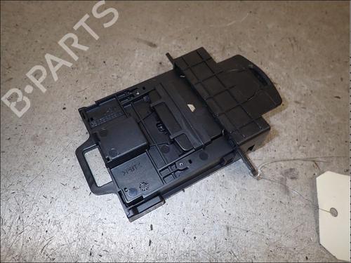 card-reader-renault-koleos-i-hy_-2008-34024990 main image