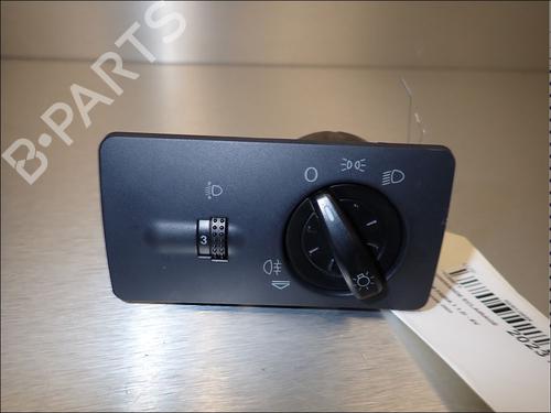 Forlygtekontakt Forlygtekontakt SKODA FABIA I (6Y2) 1.2 (54 hp) 34011682 34011682