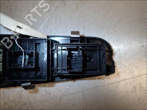 Left front window switch FIAT GRANDE PUNTO (199_) 1.3 D Multijet | BP34030938I27 - Image 3