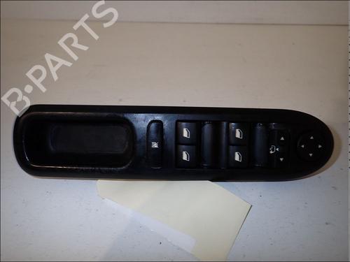 Used Left front window switch Left front window switch PEUGEOT 407 (6D_) 1.6 HDi 110 (6D9HZC, 6D9HYC) (109 hp) 34016296 34016296