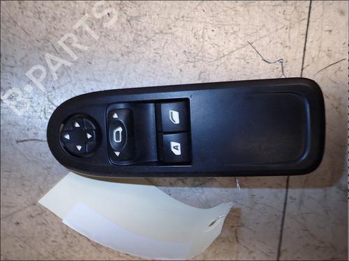 Used Left front window switch Left front window switch CITROËN C3 II (SC_) 1.4 HDi 70 (SC8HZC, SC8HR0, SC8HP4) (68 hp) 34027577 34027577