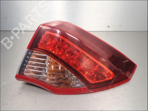 Used Right taillight Right taillight RENAULT LAGUNA III (BT0/1) 2.0 dCi (BT07, BT0J, BT14, BT1A, BT1S) (131 hp) 40523286 40523286