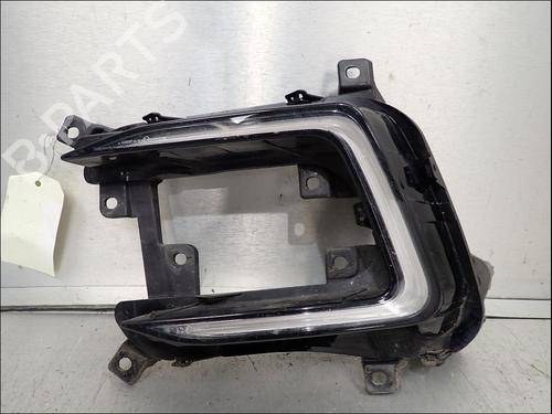 Used Left daytime light Left daytime light 37601099 37601099