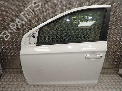 Used Left front door Left front door 39423104 39423104