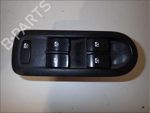 Used Left front window switch Left front window switch RENAULT SCÉNIC II (JM0/1_) 1.5 dCi (JM1E, JM16) (106 hp) 34018514 34018514