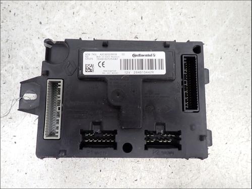 Used Fuse box Fuse box 37601037 37601037