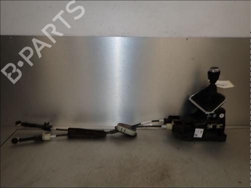 Used Gear lever Gear lever DACIA SANDERO III 1.0 SCe 65 (67 hp) 34027663 34027663