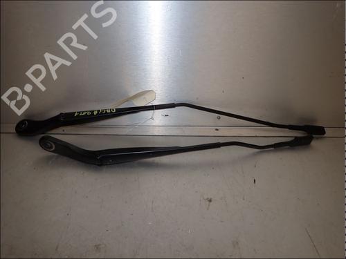 front-windshield-wiper-arm-dacia-sandero-iii-2021-34032362 main image