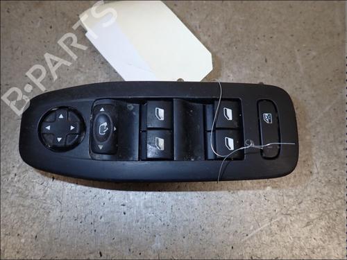 Used Left front window switch Left front window switch PEUGEOT 208 I (CA_, CC_) 1.6 HDi (92 hp) 34035924 34035924