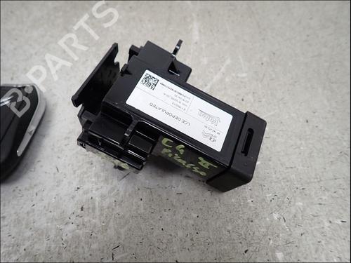 Card reader CITROËN C4 Picasso II 1.6 BlueHDi 120 | BP37687714E4 - Image 2