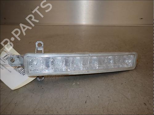 Used Left front fog light Left front fog light PEUGEOT PARTNER Tepee 1.6 HDi 90 (92 hp) 34016612 34016612