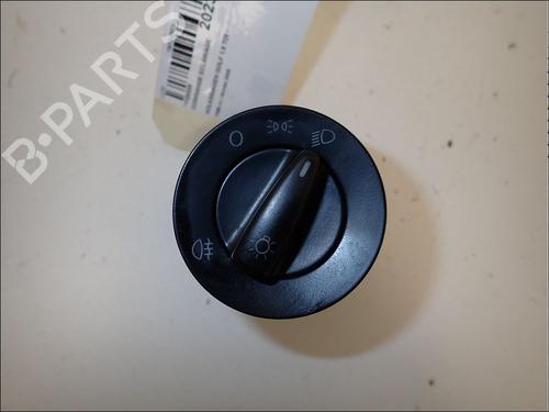 Used Headlight switch Headlight switch VW GOLF IV (1J1) 1.9 TDI (110 hp) 34015827 34015827