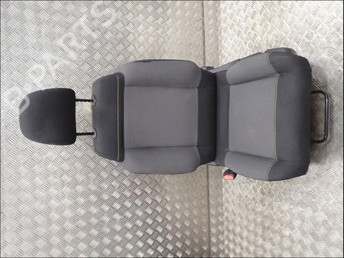 Used Left front seat Left front seat CITROËN C3 III (SX) 1.2 VTi 68 (68 hp) 40212623 40212623