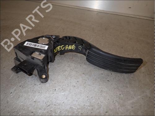 pedal-renault-megane-iii-hatchback-bz01_-b3_-2008-34014138 main image