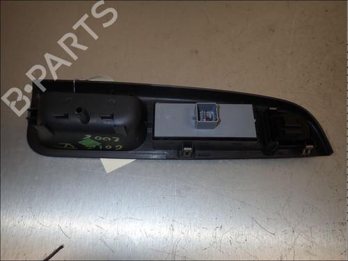 Left front window switch VW GOLF V (1K1) 2.0 TDI 4motion | BP34029794I27 - Image 3