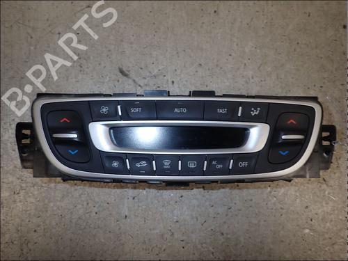 Used Climate control Climate control RENAULT MEGANE III Grandtour (KZ0/1) 1.5 dCi (KZ09, KZ0D, KZ1G, KZ29, KZ14, KZ1W, KZ10, KZ1F,... (110 hp) 34025023 34025023