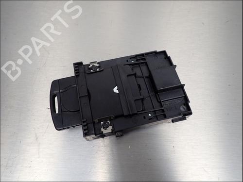 Card reader RENAULT MEGANE III Hatchback (BZ0/1_, B3_) 1.2 TCe (BZ16, BZ28) | BP38794309E4 - Image 4