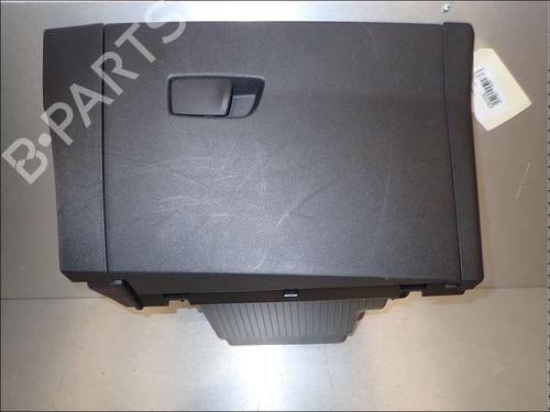 Used Glove box Glove box RENAULT CLIO V (B7_) 1.5 Blue dCi 85 (B7AG) (86 hp) 34026304 34026304