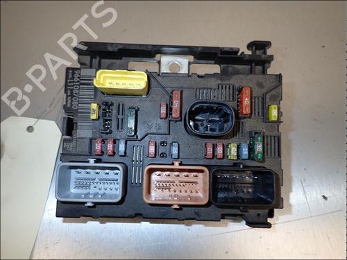 fuse-box-peugeot-307-3ac-2000-2001-2002-2003-2004-2005-2006-2007-2008-2009-2010-2011-2012-34017092 main image