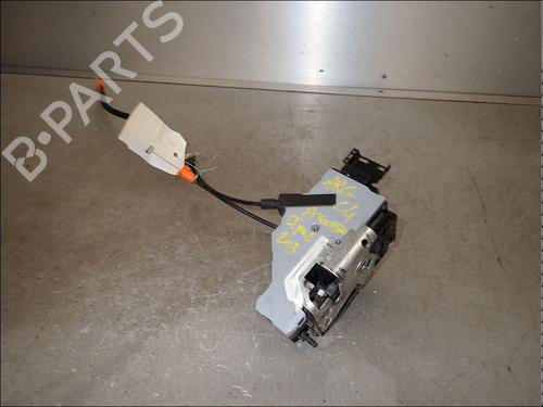 Used Rear left lock Rear left lock 34030133 34030133