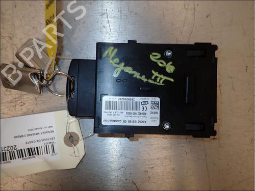 Used Card reader Card reader RENAULT MEGANE III Grandtour (KZ0/1) 1.5 dCi (KZ09, KZ0D, KZ1G, KZ29, KZ14, KZ1W, KZ10, KZ1F,... (110 hp) 34026708 34026708