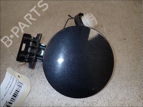 Used Fuel flap Fuel flap TOYOTA YARIS (_P13_) 1.4 D (NLP130_, NLP130) (90 hp) 34034690 34034690