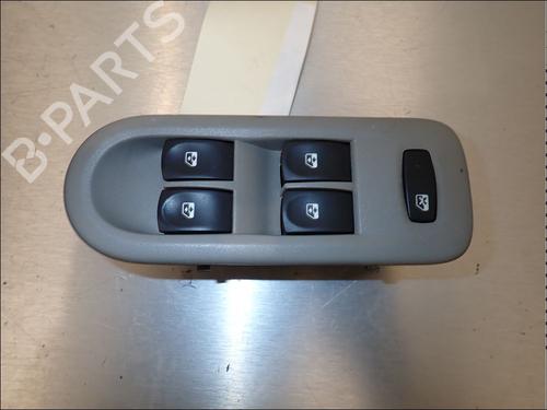 Used Left front window switch Left front window switch RENAULT CLIO III (BR0/1, CR0/1) 1.5 dCi (88 hp) 34014238 34014238