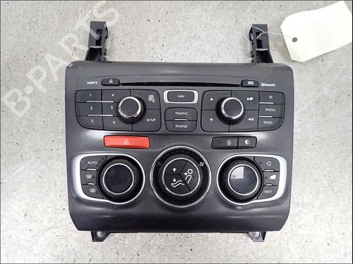 Used Climate control Climate control 38009933 38009933
