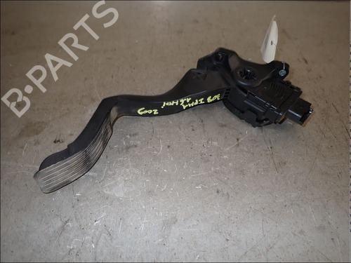 Used Pedal Pedal PEUGEOT 308 I (4A_, 4C_) 1.6 HDi (90 hp) 34023792 34023792