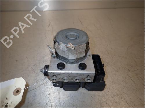 Used ABS pump ABS pump RENAULT KADJAR (HA_, HL_) 1.6 dCi 130 (HLA4) (130 hp) 34020415 34020415