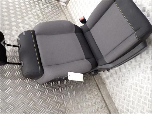 Right front seat CITROËN C3 III (SX) 1.2 PureTech 82 | BP39225126C16 - Image 3