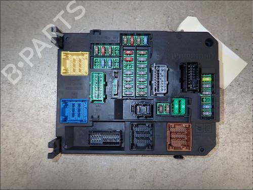 Used Fuse box Fuse box CITROËN C4 II (NC_) 1.6 HDi 115 (114 hp) 34032136 34032136