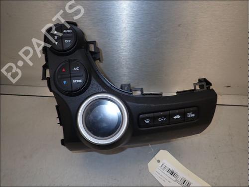 Used Climate control Climate control HONDA JAZZ III (GE_, GG_, GP_, ZA_) 1.3 i (GE6, GG3, GG6) (100 hp) 34031777 34031777