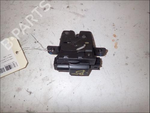 tailgate-lock-renault-laguna-ii-bg01_-2001-2002-2003-2004-2005-2006-2007-34016746 main image