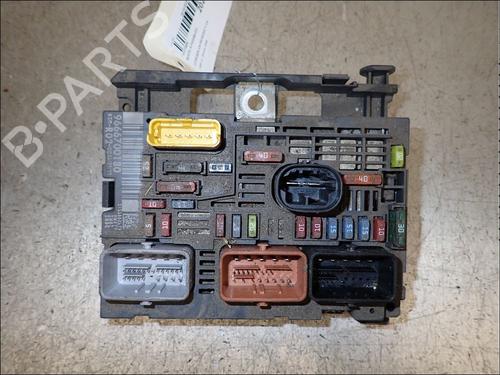 Used Fuse box Fuse box CITROËN C4 Picasso I MPV (UD_) 1.6 HDi (109 hp) 34012187 34012187
