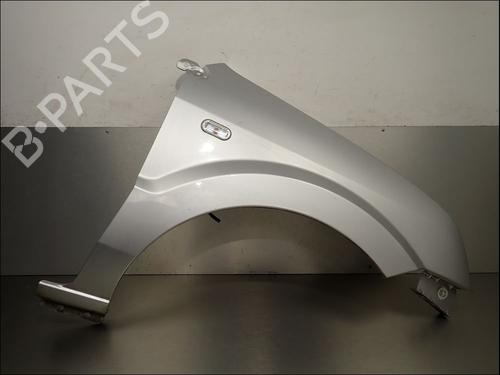 Used Right front fenders Right front fenders 38634141 38634141