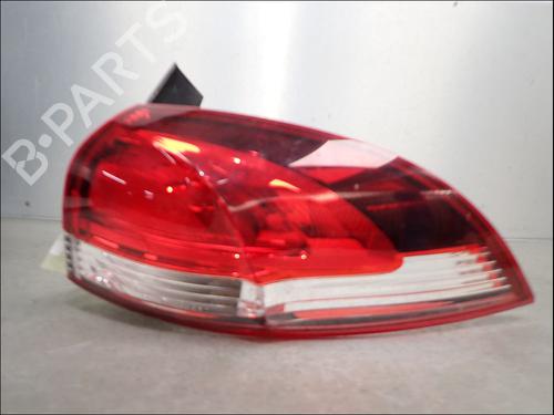 Used Right taillight Right taillight 37065721 37065721