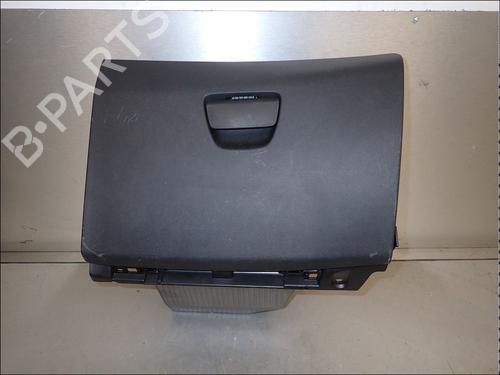 Used Glove box Glove box PEUGEOT 2008 I (CU_) 1.2 THP 110 / PureTech 110 (110 hp) 34025591 34025591