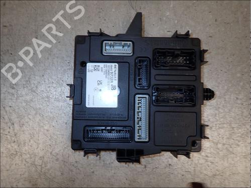 Used Fuse box Fuse box DACIA SANDERO III 1.0 TCe 90 (91 hp) 34034301 34034301