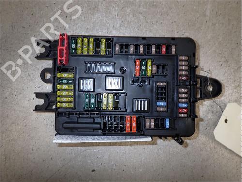 Used Fuse box Fuse box BMW 3 Touring (F31) 318 d (143 hp) 34035975 34035975