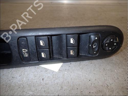 Left front window switch PEUGEOT 5008 (0U_, 0E_) 1.6 HDi | BP34036650I27 - Image 2